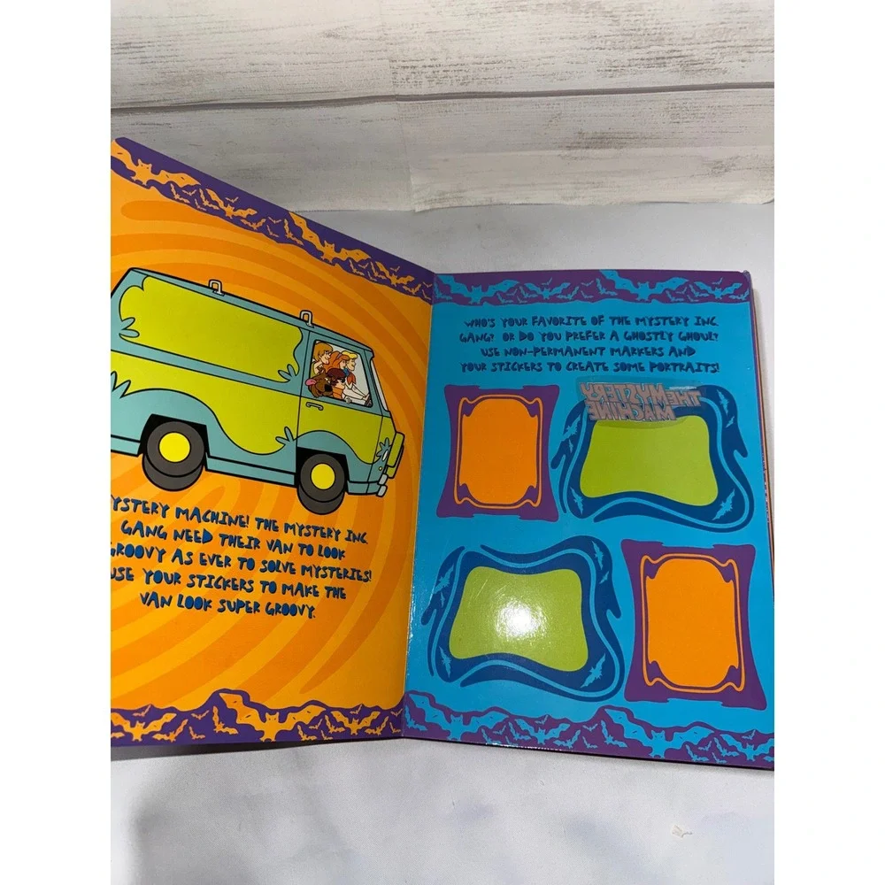 Scooby-Doo Activity Book‎ & Floor Puzzle 2006 Reusable Stickers Mystery Inc
